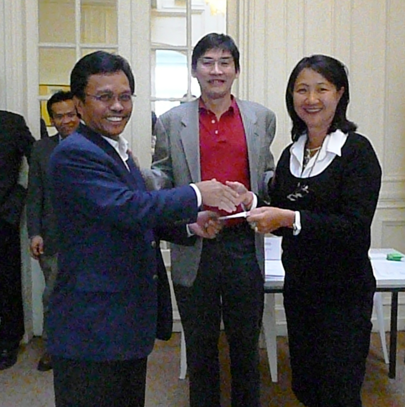 agm2